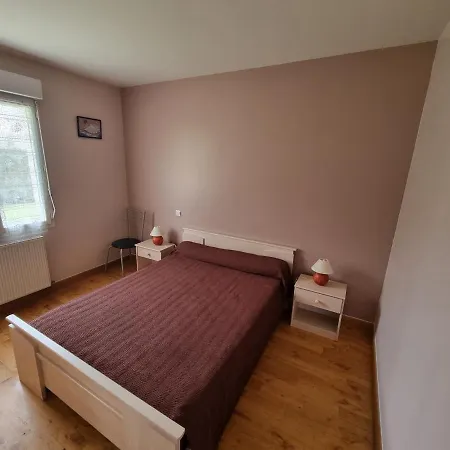 Holiday home Maison Plain-pied A Saujon, 2 Ch, Terrasse, Jardin, Garage, Animaux Ok, Proche Royan Et Plages - Fr-1-71-76